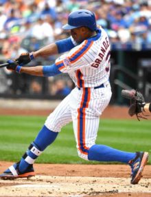 New York Mets CURTIS GRANDERSON homers in the first inning
