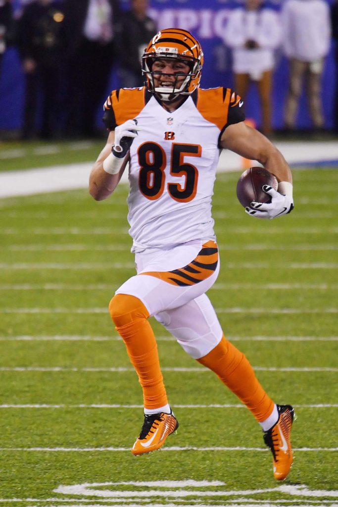 Bengals Tight End TYLER EIFERT Races Down The Sideline - Gold Medal ...